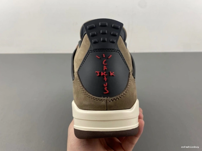 Travis Brown Scott Air TS Retro Jordan AJ4-882335 x 4 0712
